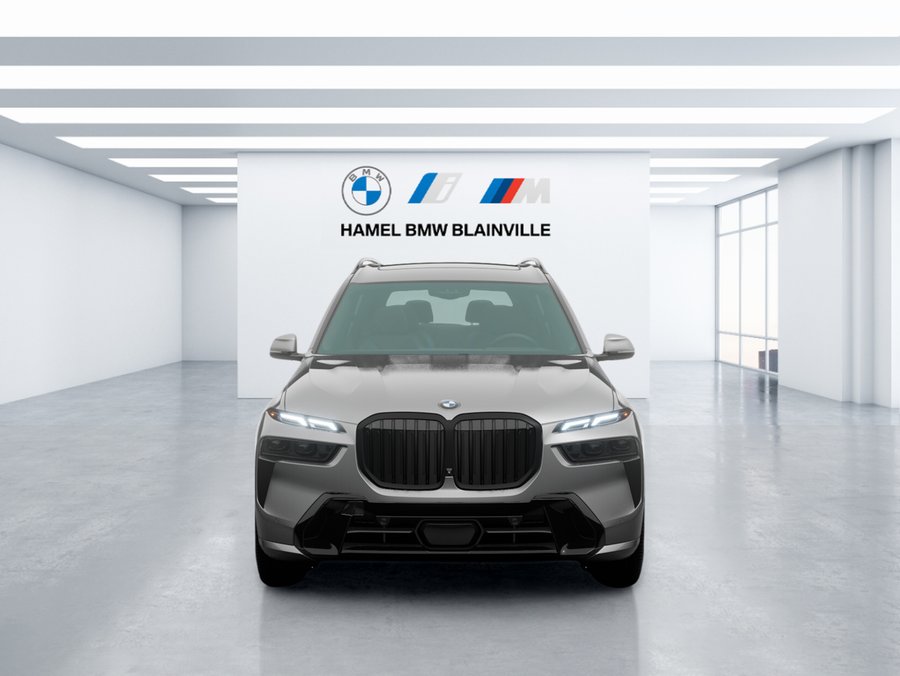 2026 BMW X7 2026 Frozen Pure Grey