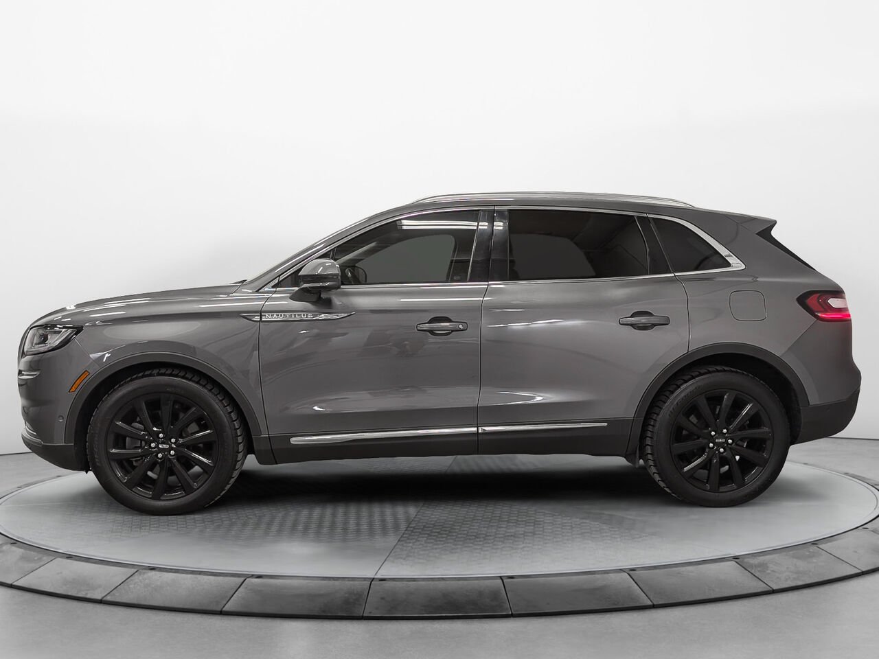 Lincoln NAUTILUS Reserve AWD Toit Ouvrant Bas Kilométrage 2023 Gris Sherbrooke - photo #4