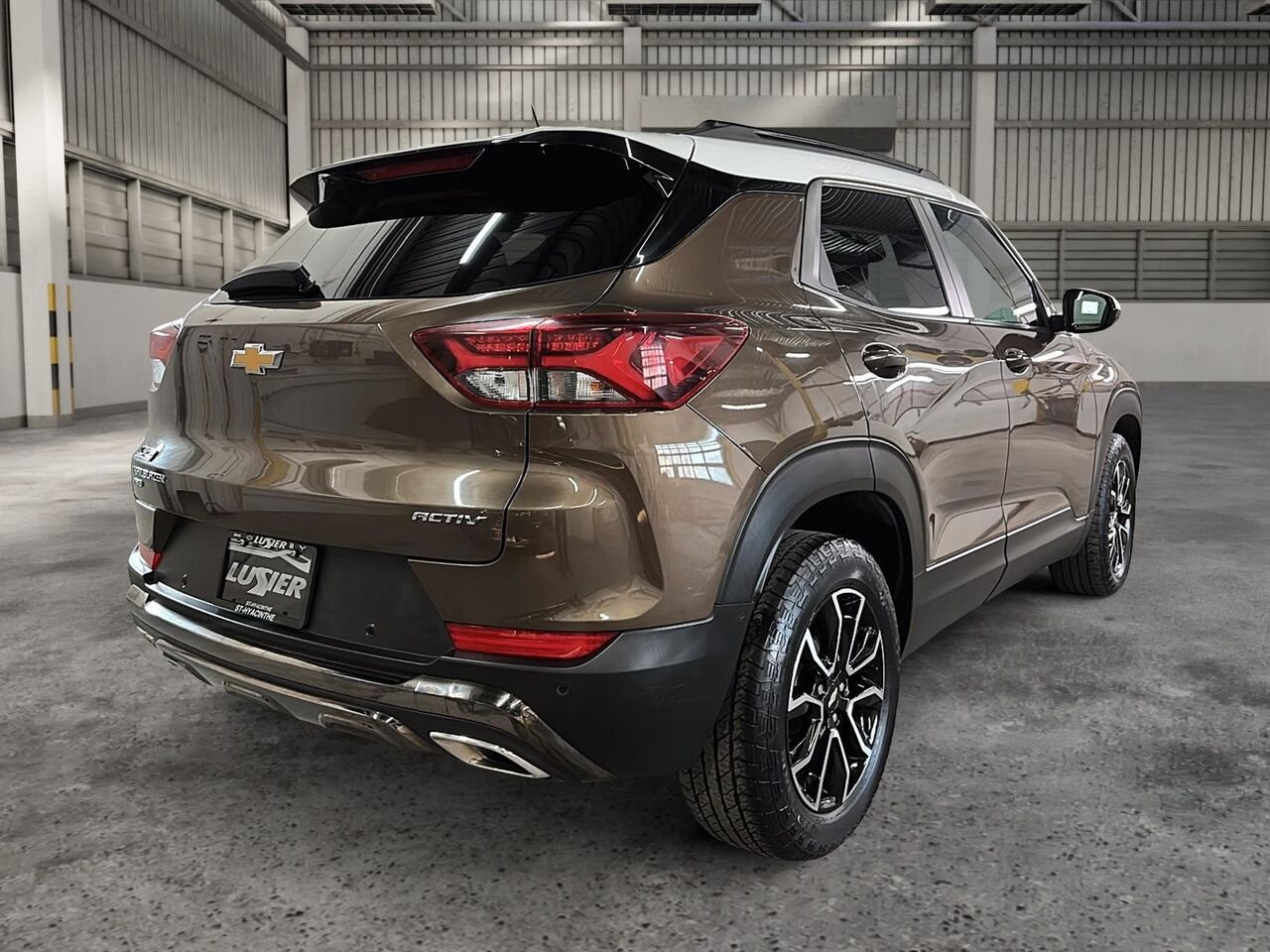 2021 Chevrolet Trailblazer 4 portes 4RM ACTIV White Saint-Hyacinthe - photo #3