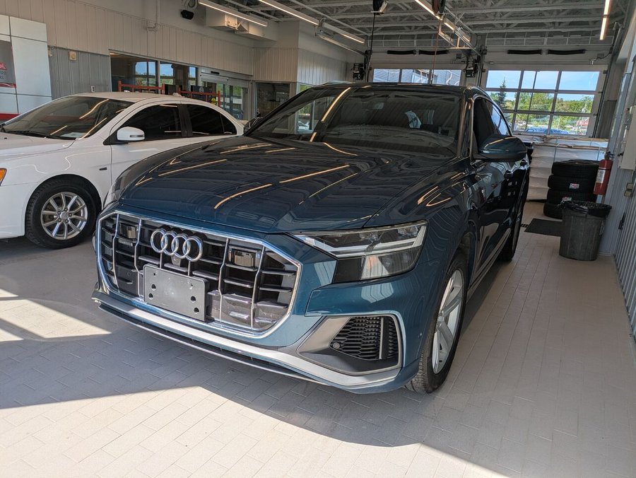 2021 Audi Q8 Progressiv TFSI quattro AWD Blue