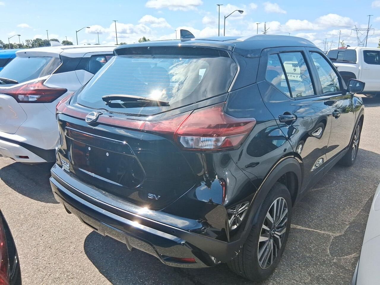 Nissan Kicks SV TA 2024 Noir Québec - photo #1