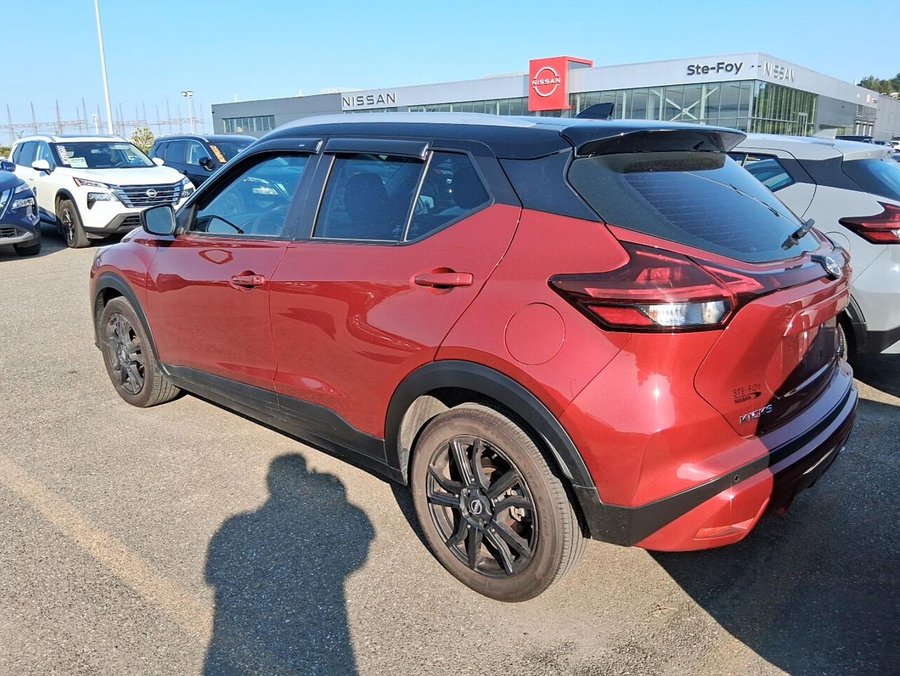 2023 Nissan Kicks SV 2023 Red