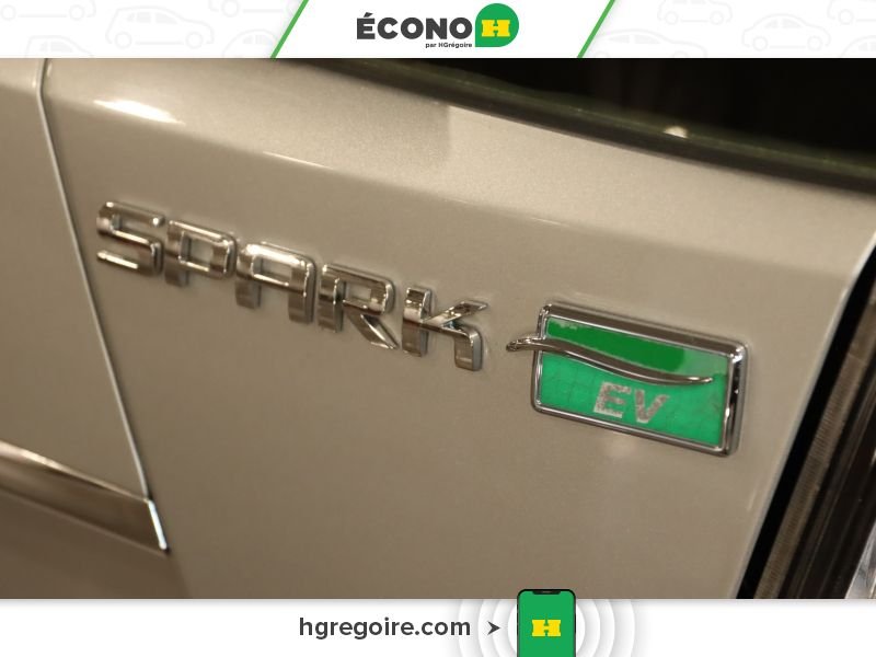 2015 Chevrolet Spark Silver Blainville - photo #10