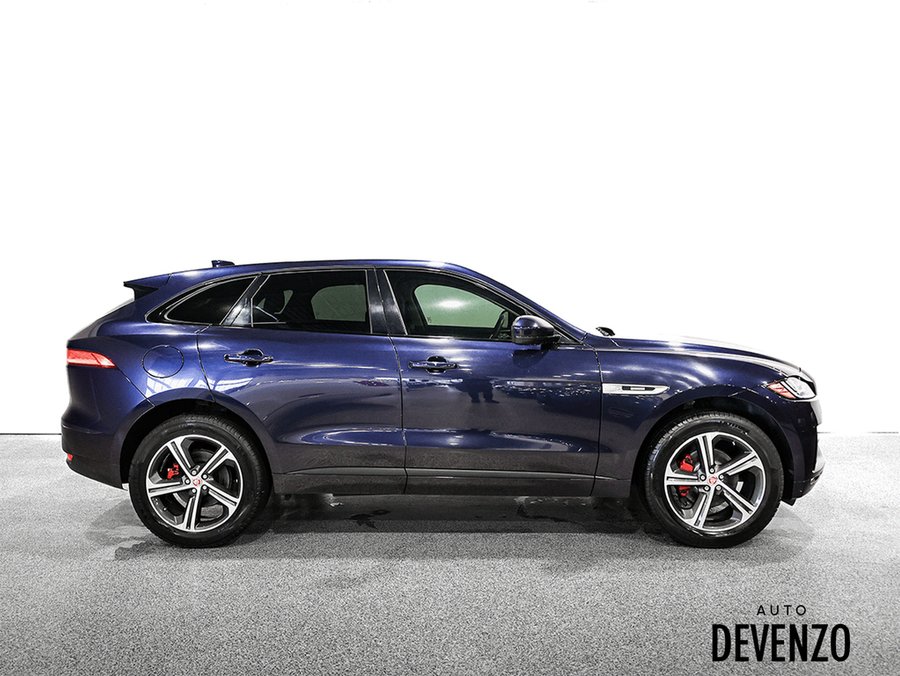 Jaguar F-Pace 2018 2018 Bleu