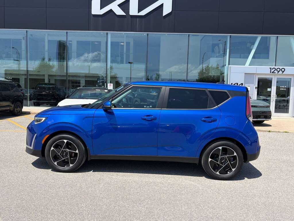 Kia Soul 2023 Bleu Gatineau - photo #2