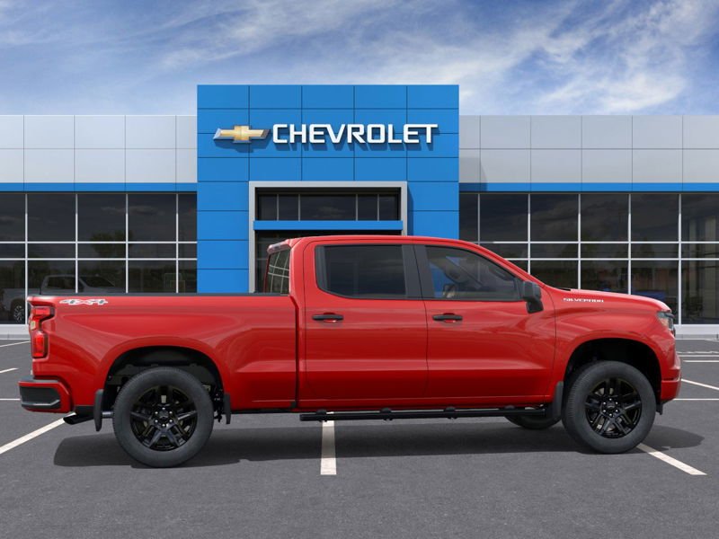 2026 CHEVROLET Silverado 1500 2026 Red Hot