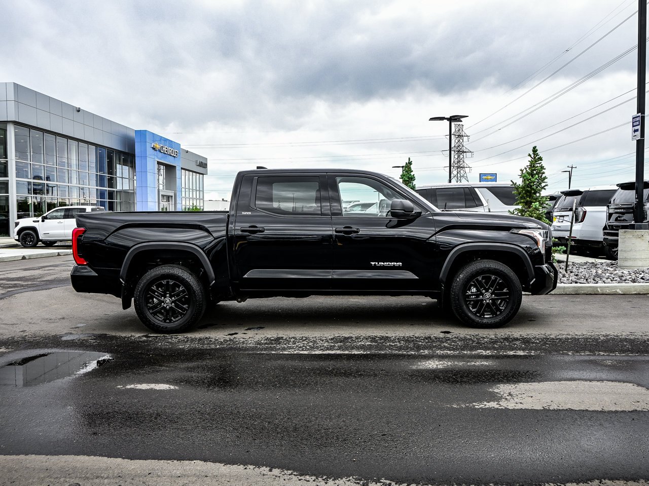 2025 Toyota Tundra 4x4 Crewmax SR Black Sherwood Park - photo #14