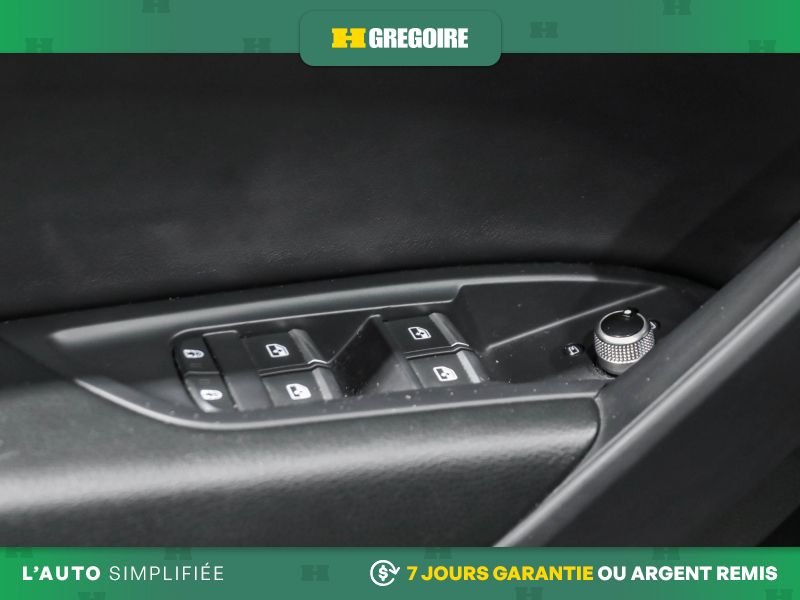 2022 Audi Q5 Black Saint-Eustache - photo #15