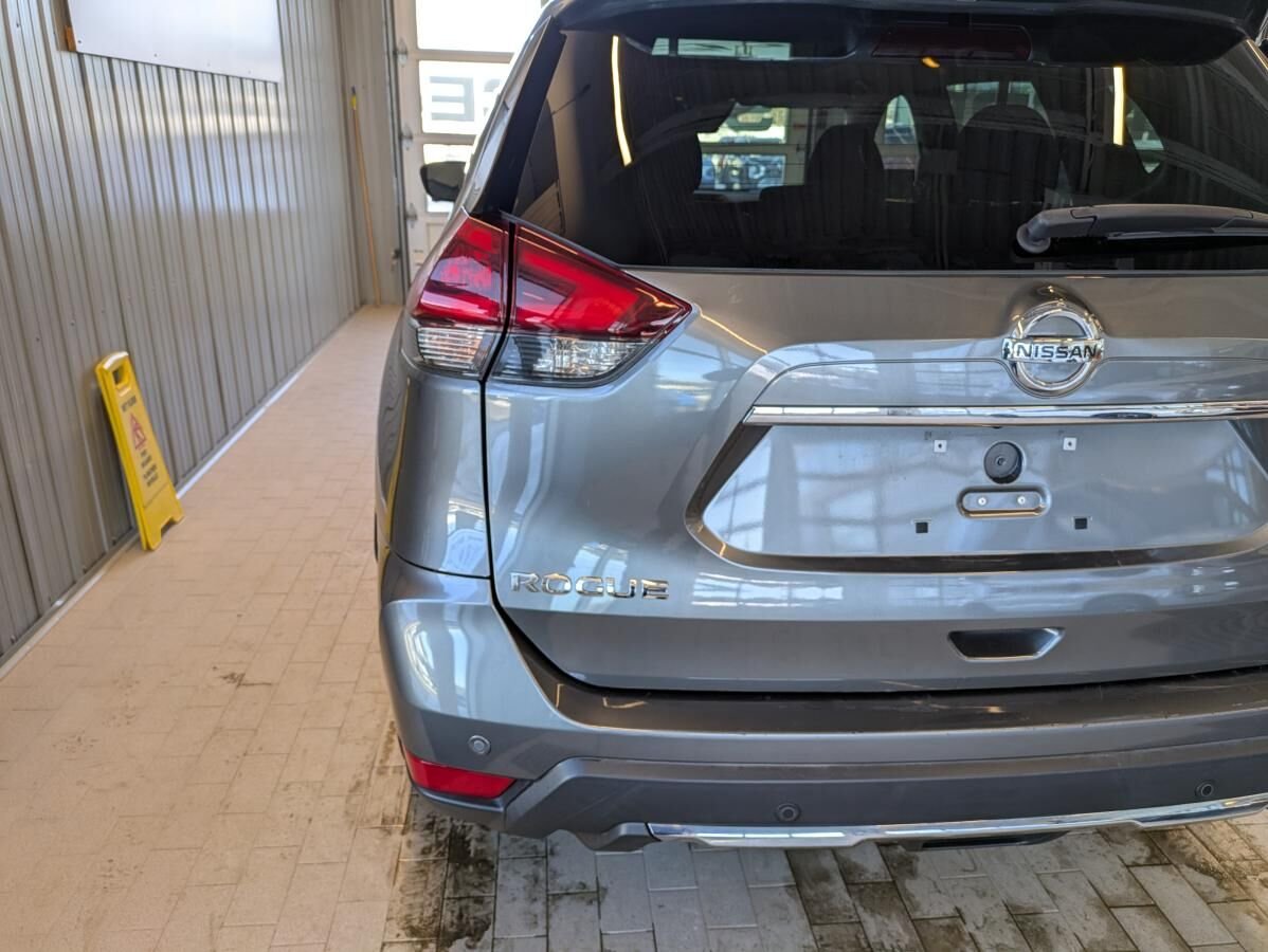 Nissan Rogue 2020 Gris Gatineau - photo #17