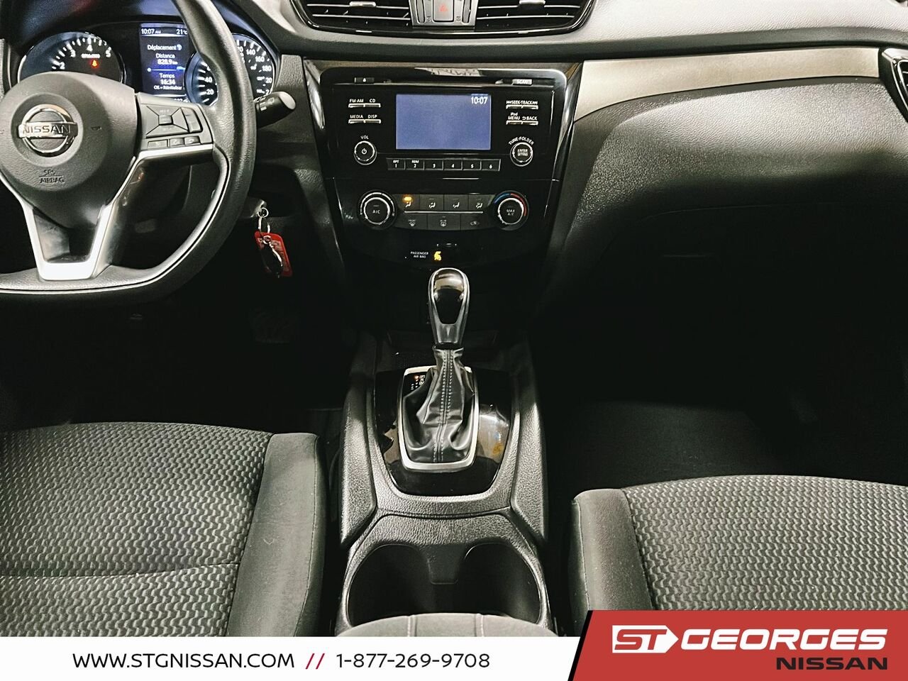 Nissan Qashqai 2018 Blanc Saint-Georges - photo #14