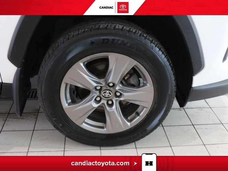 Toyota Rav 4 TR03940 | XLE AWD - TOIT OUVRANT - CAMÉRA DE RECUL - CUIR 2024 Blanc Laval - photo #35