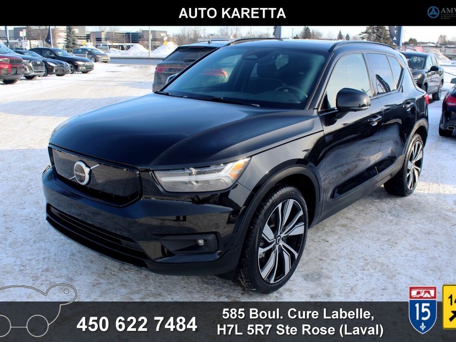 2021 Volvo XC40 2021 Black