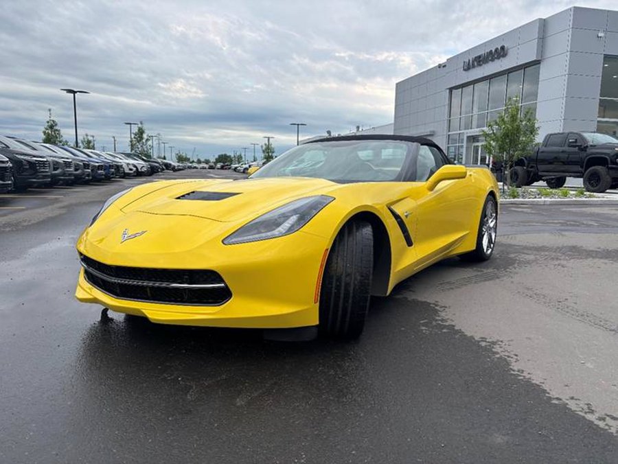 2017 Chevrolet Corvette 2017 Yellow