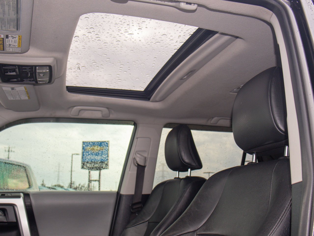 2013 Toyota 4Runner 4WD 4dr V6 SR5 Black Sherwood Park - photo #20