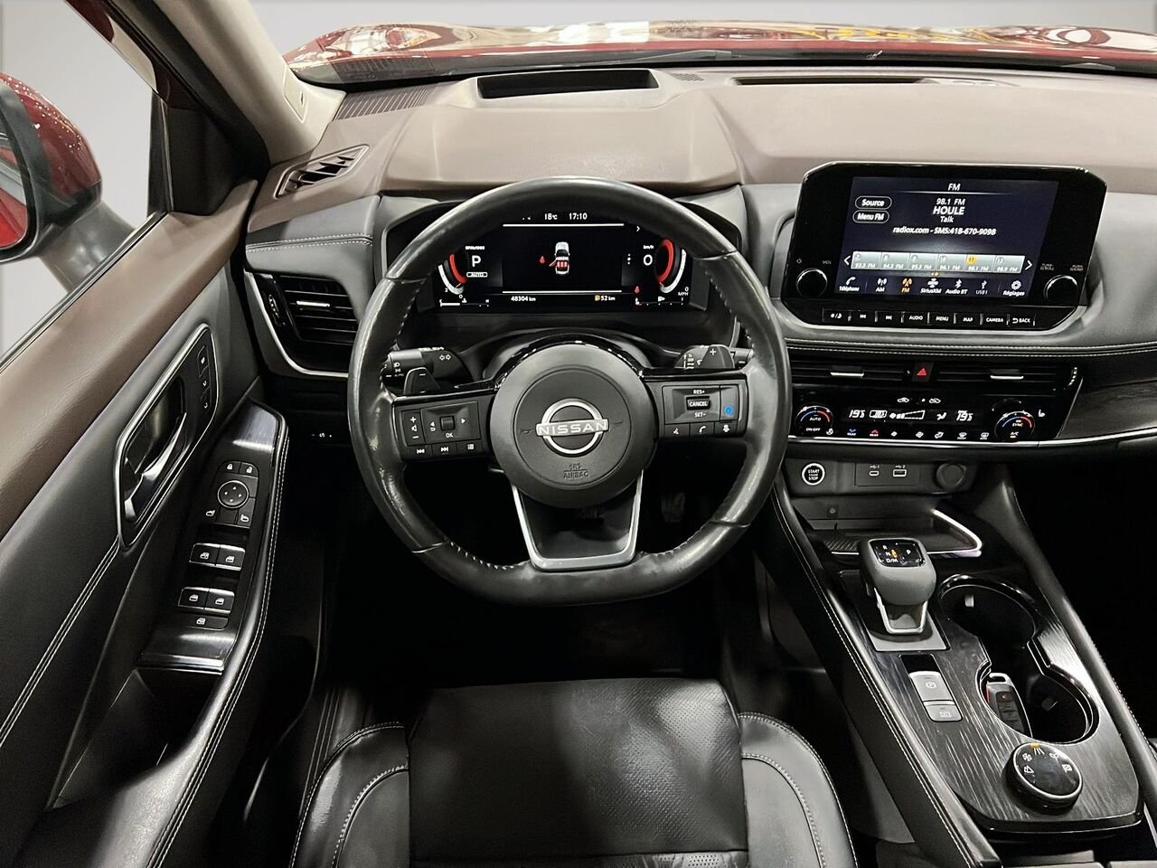2023 Nissan Rogue Red Québec - photo #13