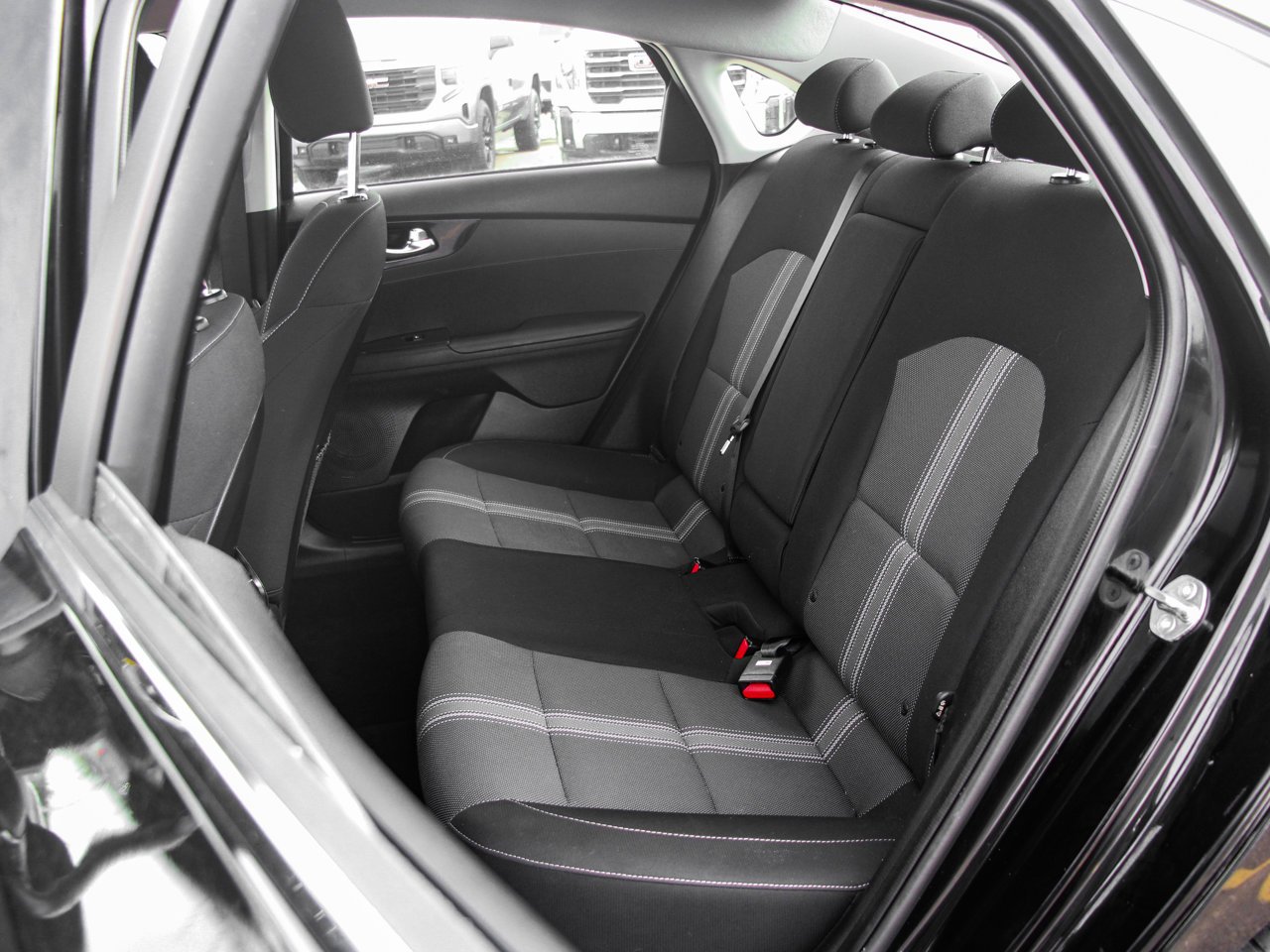 2024 Kia Forte EX IVT Black Sherwood Park - photo #27