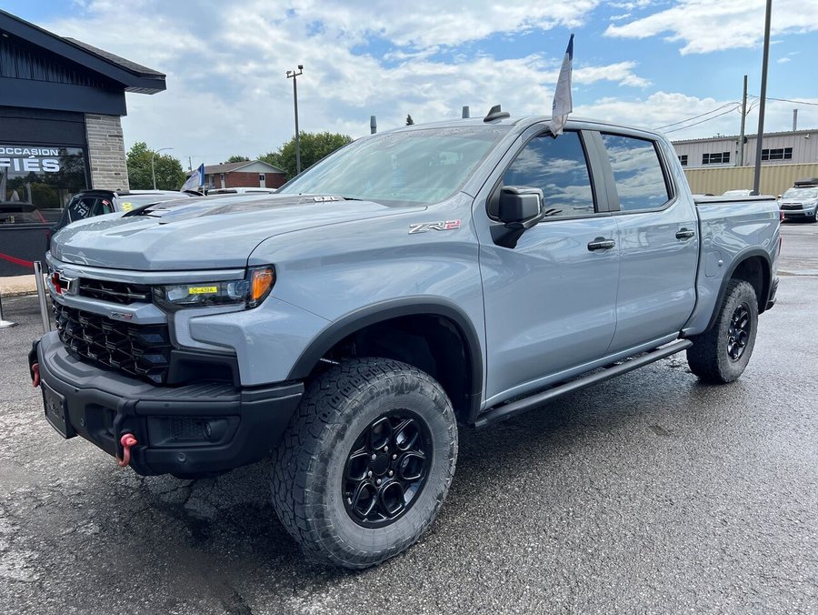 Chevrolet Silverado 1500 ZR2 cabine multiplace 4RM 147 po 2024 Gris