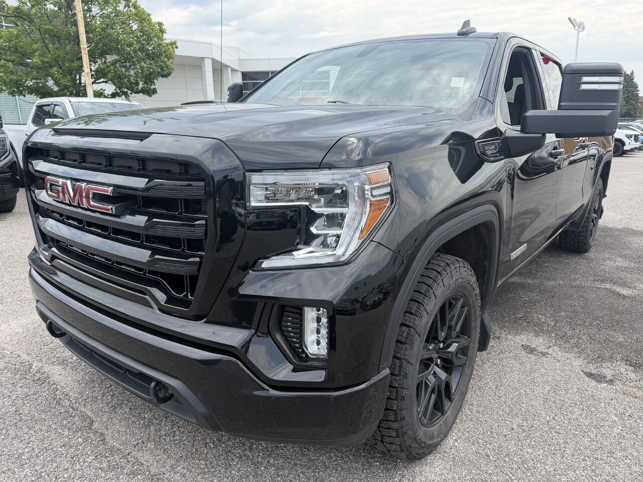 GMC SIERRA K1500 ELEVATION Elevation cabine multiplace 4RM 157 po 2020 Noir Ottawa & Gatineau - photo #0