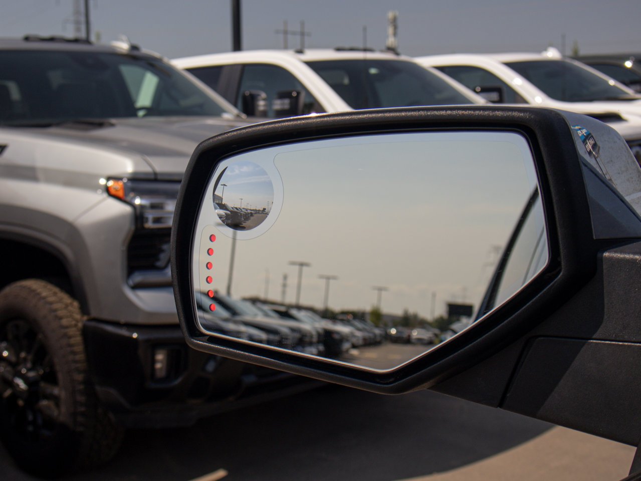 2014 Chevrolet Silverado 1500 4WD Crew Cab Short Box LTZ w/2LZ Blue Sherwood Park - photo #17
