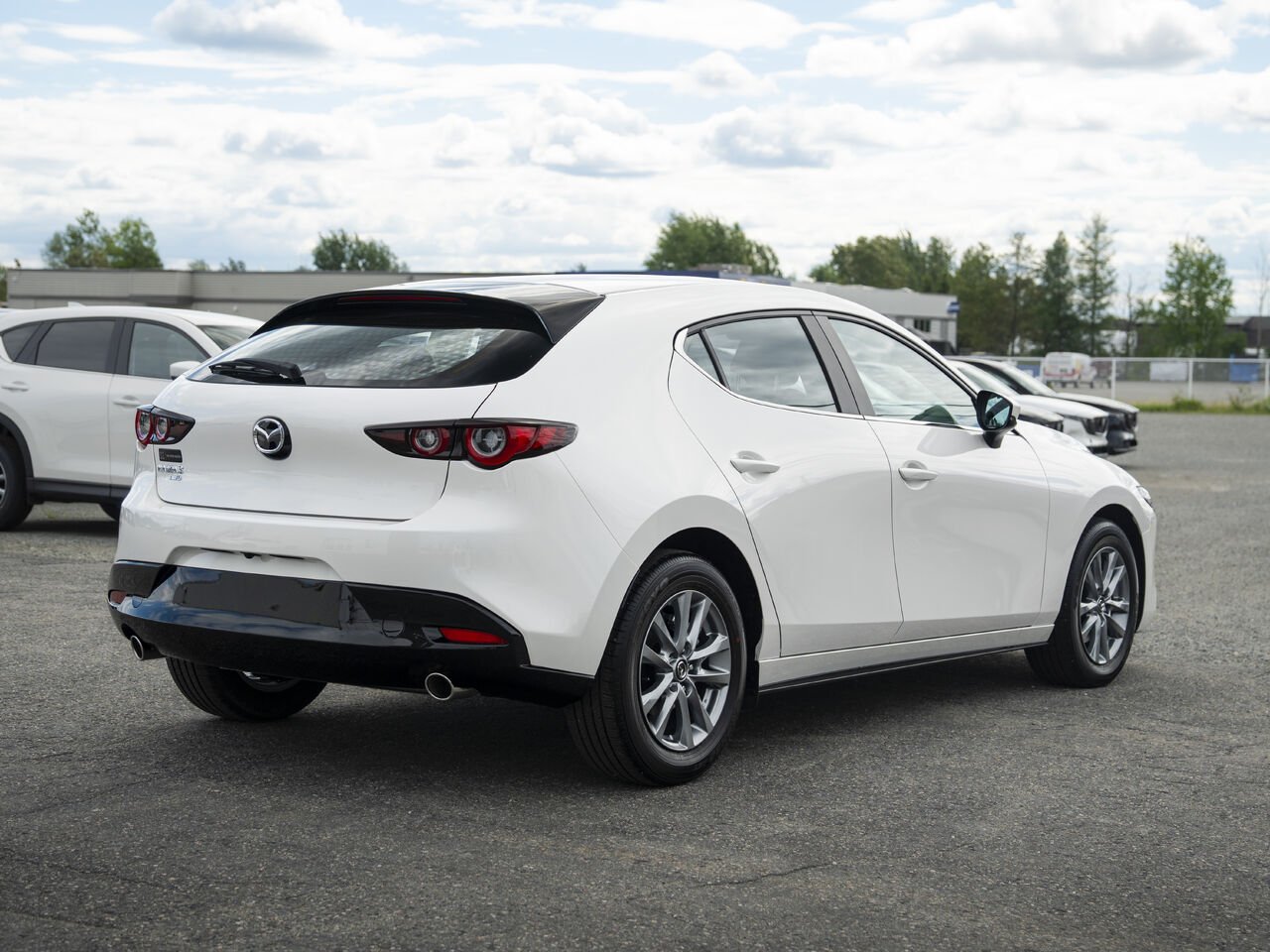 MAZDA Mazda3 Sport 2683 | GS TI i-ACTIV BA 2026 Blanc neige nacré Val-d'Or - photo #3