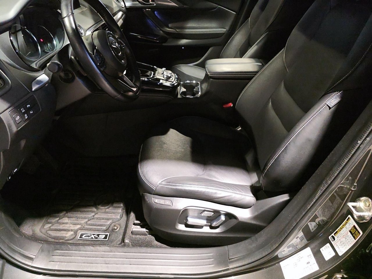 Mazda CX-9 NIV JM3TCBDY0P0639108 2023 Gris Chicoutimi - photo #10
