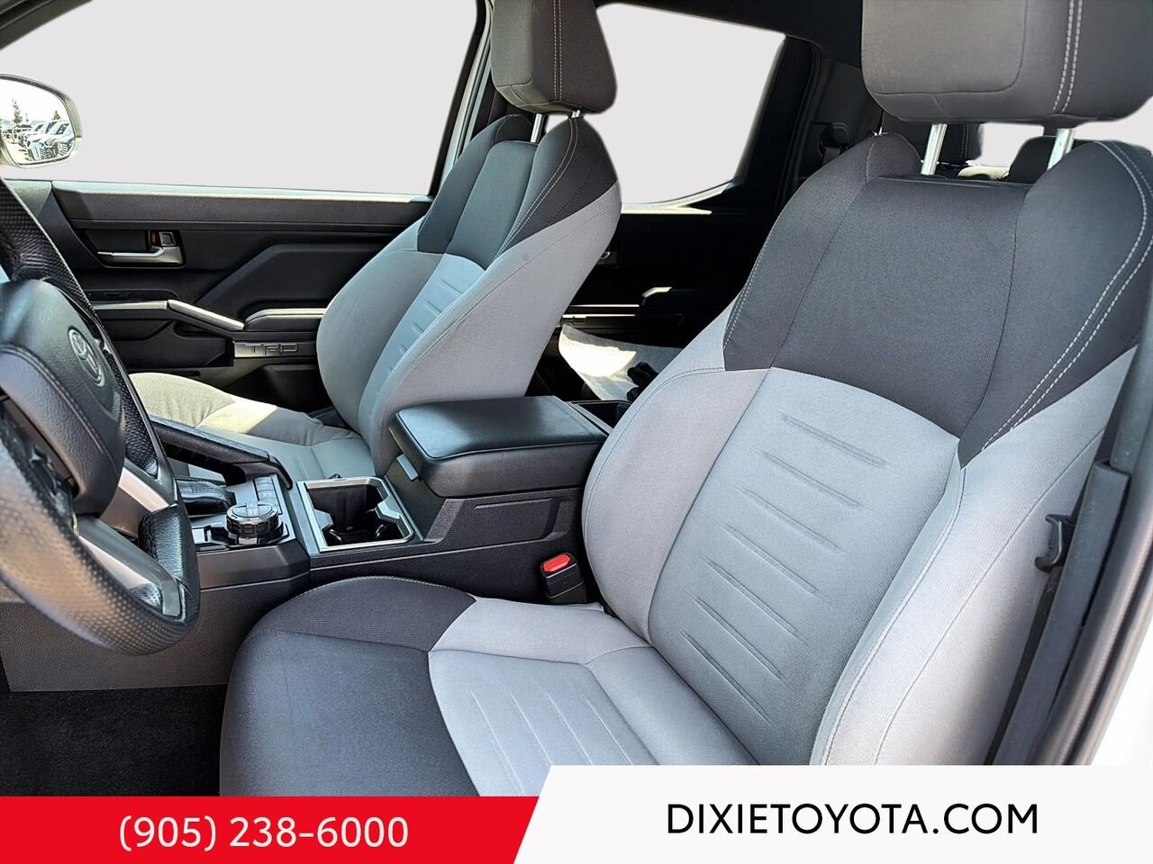 2024 Toyota Tacoma TRD OFFROAD / CLEAN CARFAX / HEATED SEATS / REAR DIFF LOCK / ALLOY WHEELS / CARPLAY AND ANDROID AUTO White Mississauga - photo #8