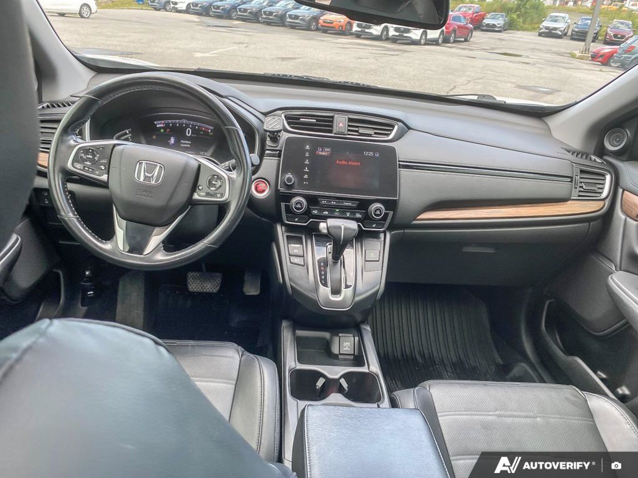 2019 Honda CR-V 2HKRW2H94KH130664 White Mirabel - photo #26