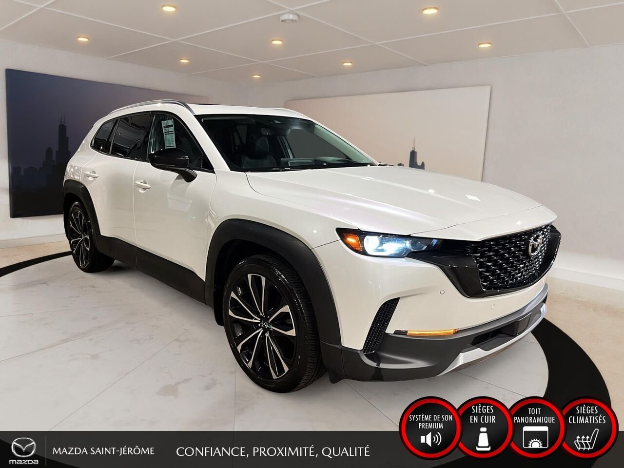 2023 Mazda CX-50 GT avec moteur turbo | TOIT PANO | TOWING PACK | CUIR | AWD | White Saint-Jérôme - photo #3