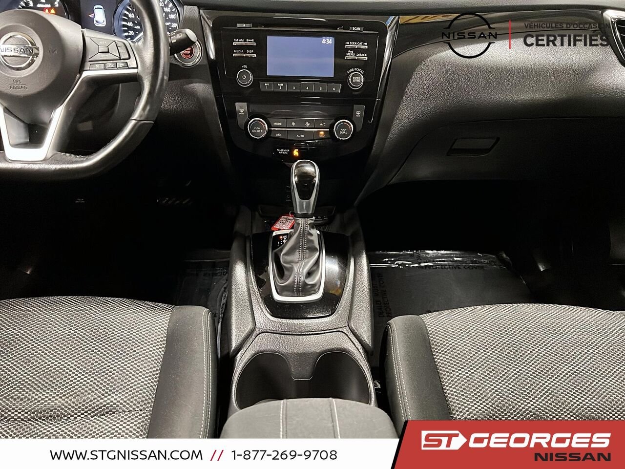 2017 Nissan Qashqai Grey Saint-Georges - photo #14