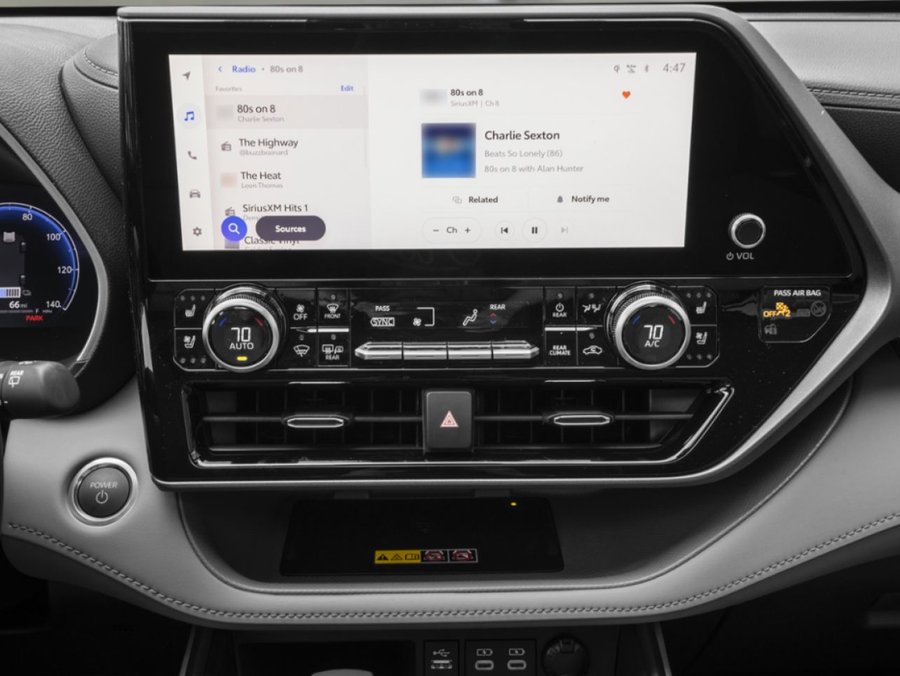 2026 Toyota Highlander 2026 Wind Chill Pearl