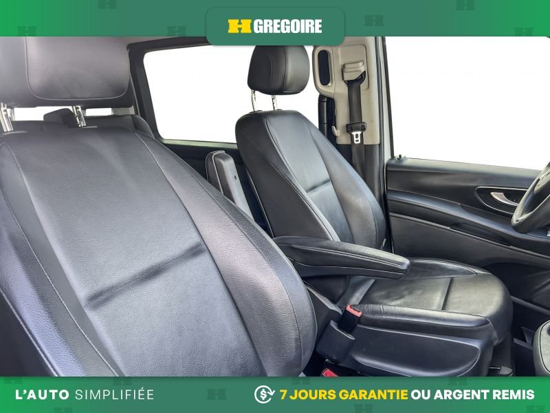 Mercedes Benz Metris 2022 Bleu Laval - photo #13