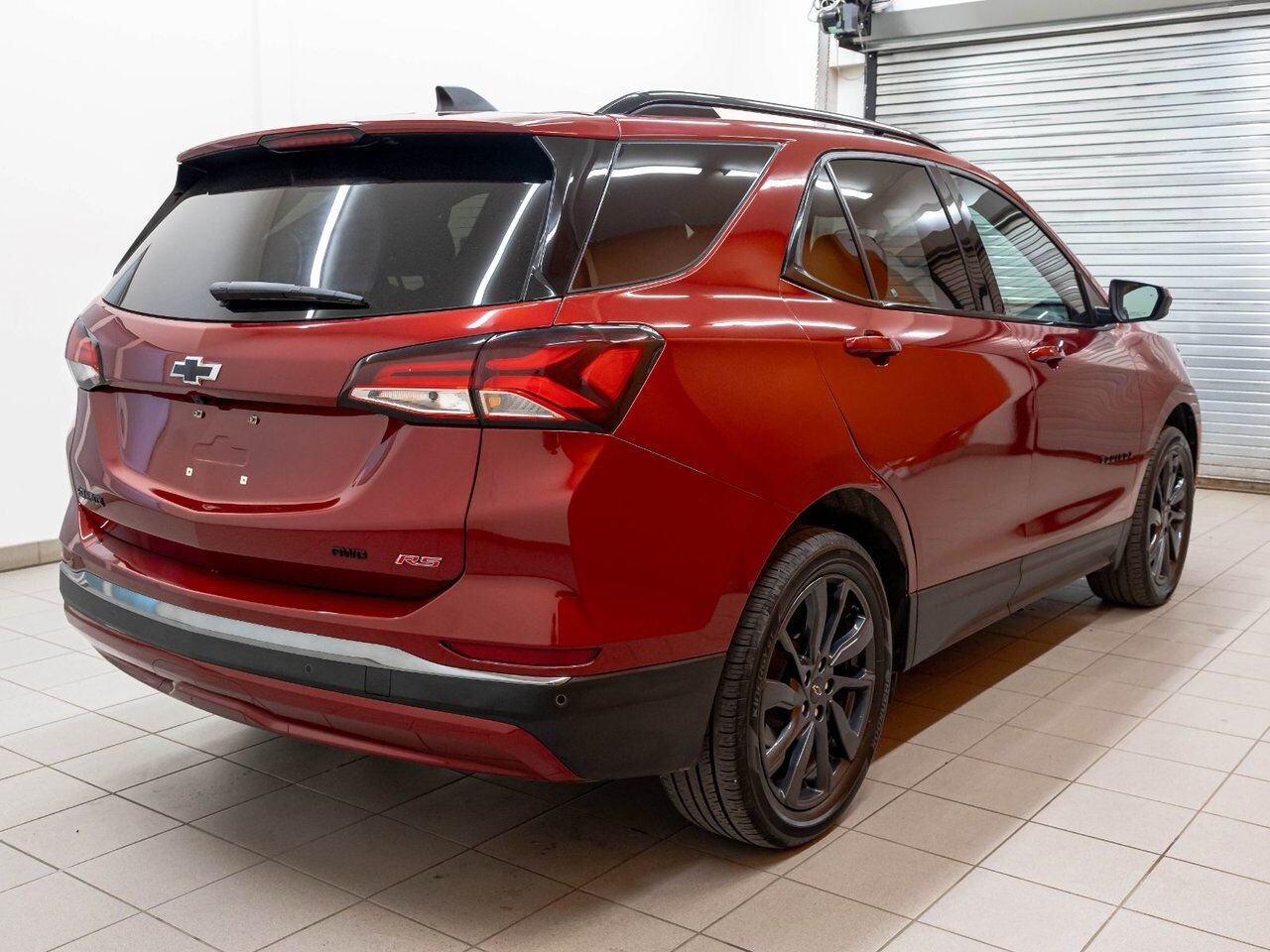 2022 Chevrolet Equinox RS AWD *TOIT* SIÈGES CHAUFF HAYON ELECT CARPLAY Cherry Red Tincoat Saint-Jérôme - photo #8