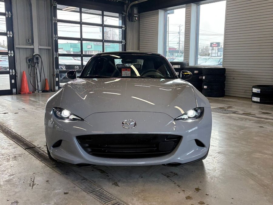 2026 MAZDA MX-5 2026 Aero Grey Metallic