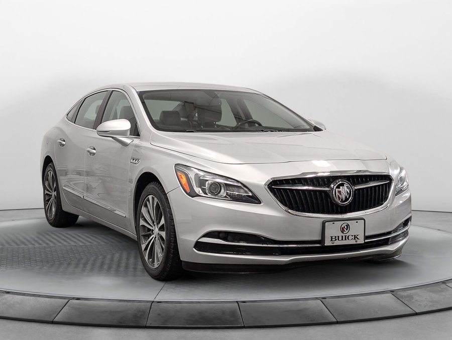 Buick LACROSSE Essence 20005 KM et 1 propriétaire Seulement !! 2017 Autre