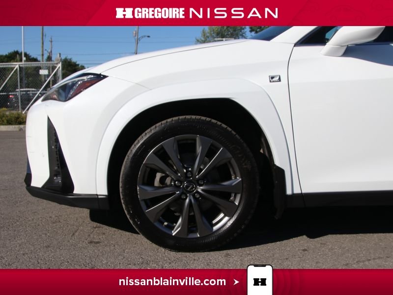 2023 Lexus UX White Saint-Eustache - photo #25
