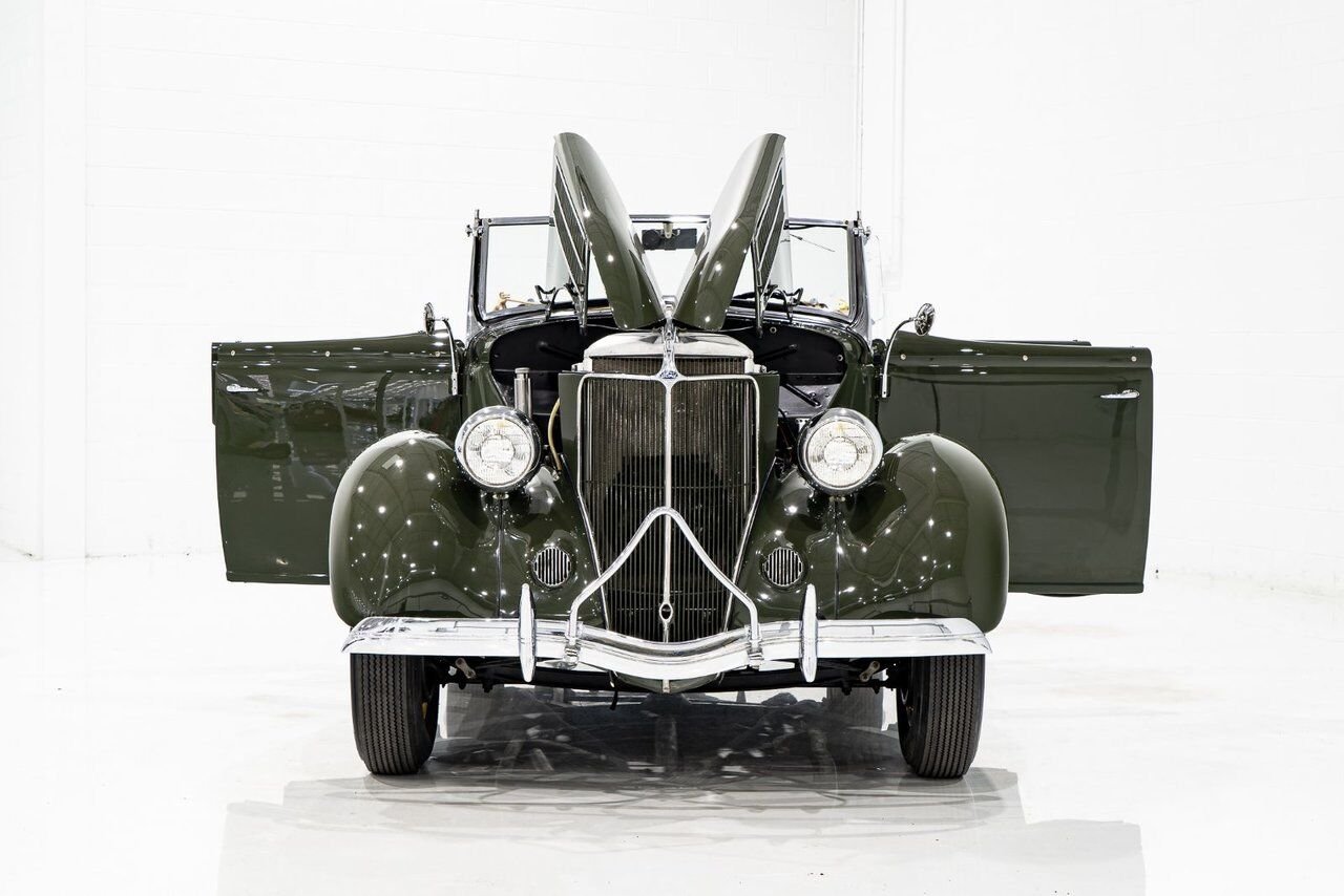 1936 Ford Model 48 Phaeton PRIX EN USD | Beautifully presented in original condition Green Montreal - photo #27