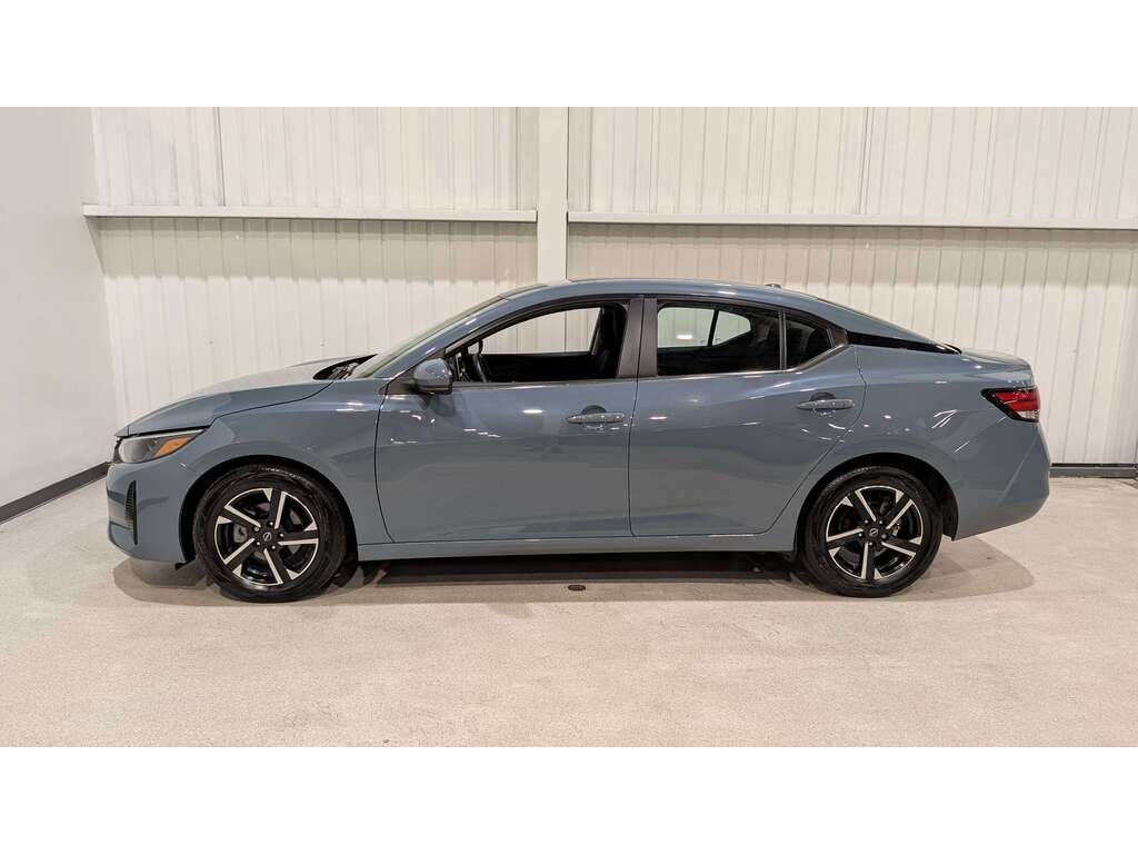 Nissan Sentra SV CVT 2024 Gris Val-David - photo #4