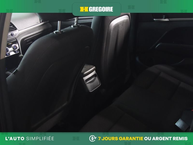 Hyundai Elantra 820783 | Essential A/C CAM RECUL BLUETOOTH 2019 Rouge Laval - photo #23