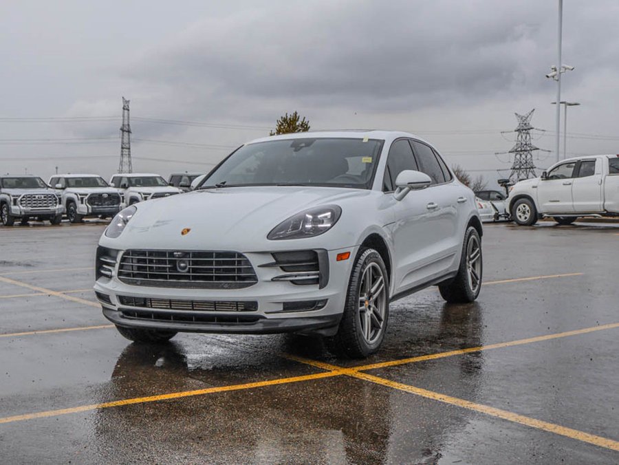 2021 Porsche Macan 2021 White