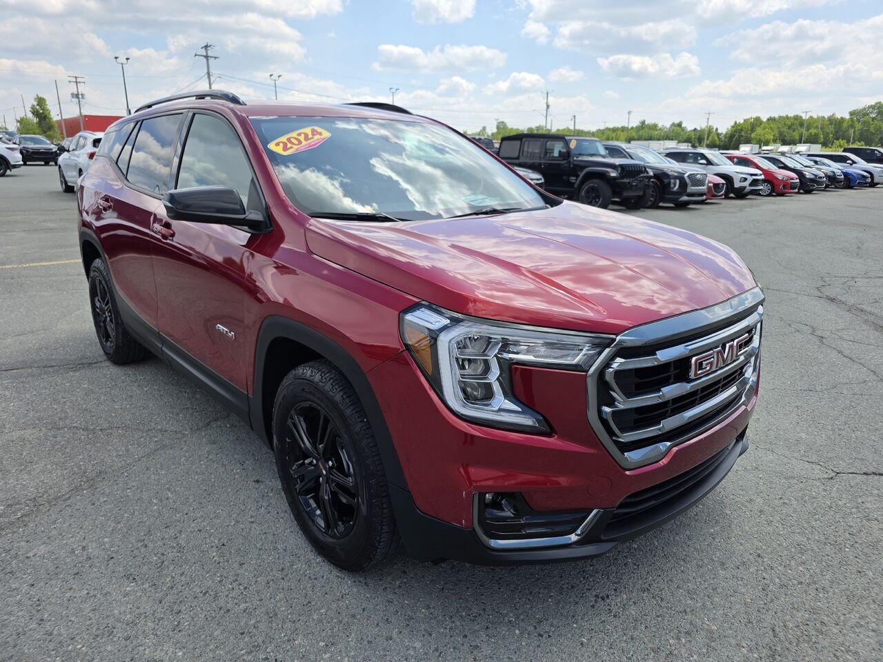 2024 GMC Terrain AT4 Red Rouyn-Noranda - photo #7