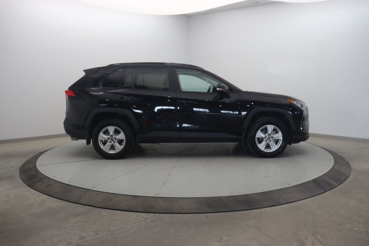 Toyota RAV4 NIV 2T3R1RFV2KC038406 2019 Noir Baie-Comeau - photo #2