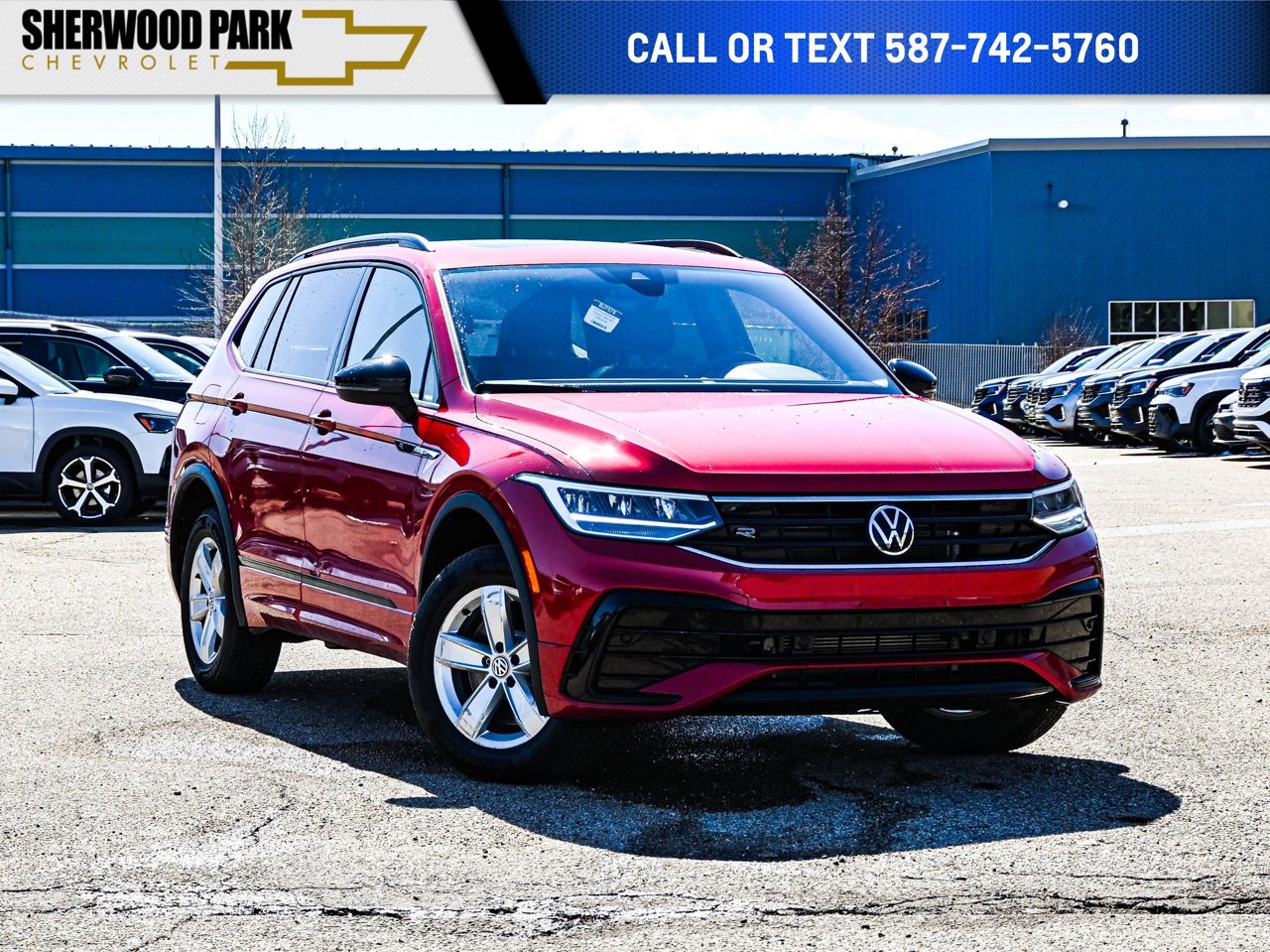 2024 Volkswagen Tiguan Comfortline R-Line Black Edition 4MOTION Red Sherwood Park - photo #0