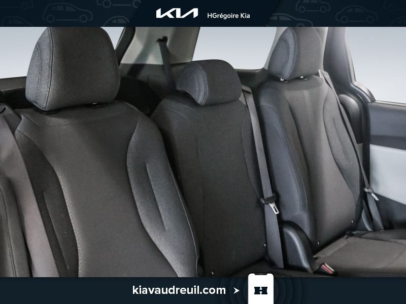 2022 Kia Carnival Grey Laval - photo #30