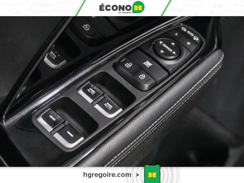 Kia Niro 2017 Rouge Blainville - photo #9