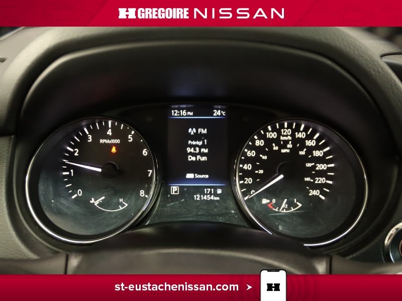 Nissan Qashqai SR4656 | SV AWD DEM. A DISTANCE SIEGES CHAUFFANTS APPLE CAR 2019 Rouge Laval - photo #26