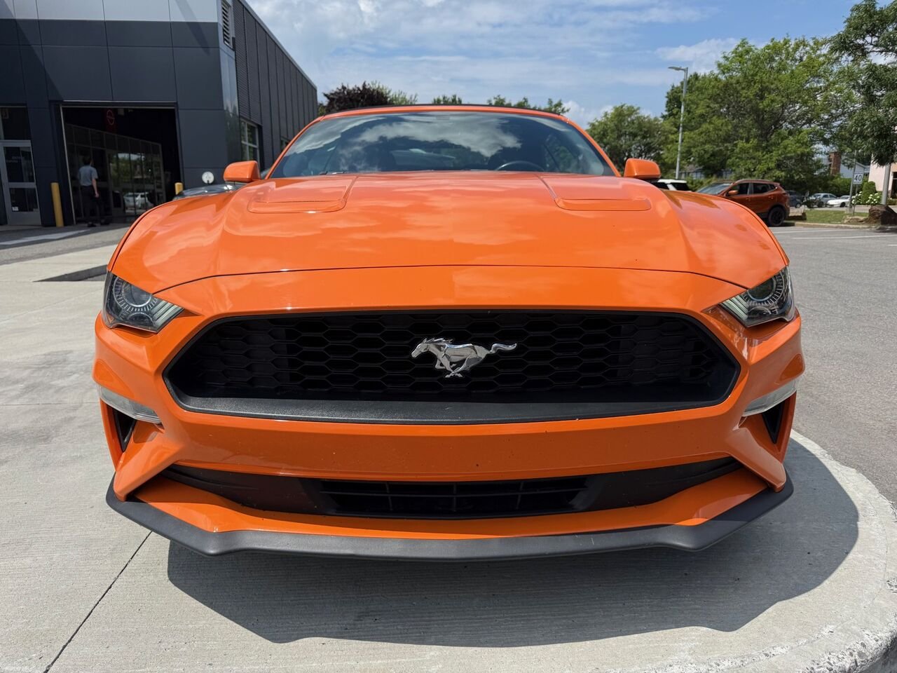 2020 Ford Mustang EcoBoost décapotable Orange Châteauguay - photo #1