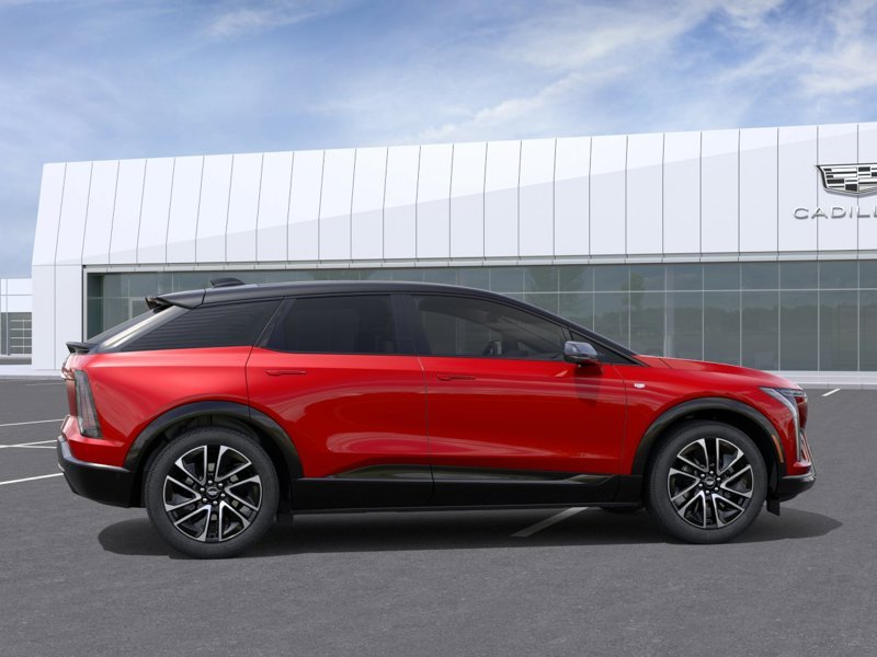 2026 CADILLAC OPTIQ 2026 Radiant Red Tintcoat