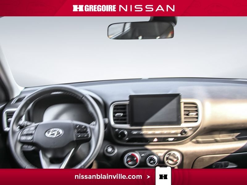 Hyundai Venue 2025 Blainville - photo #12