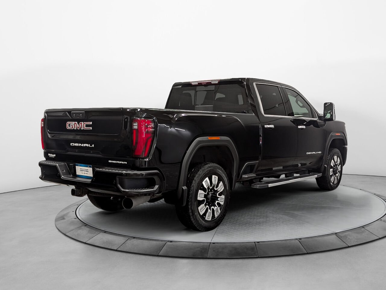 GMC SIERRA CAISSE STANDARD DE 6 PIEDS 6 POU DENALI Toit Ouvrant 2024 Noir Sherbrooke - photo #3
