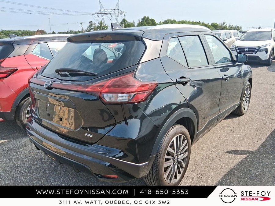 2025 Nissan Kicks Play SV 2025 Black